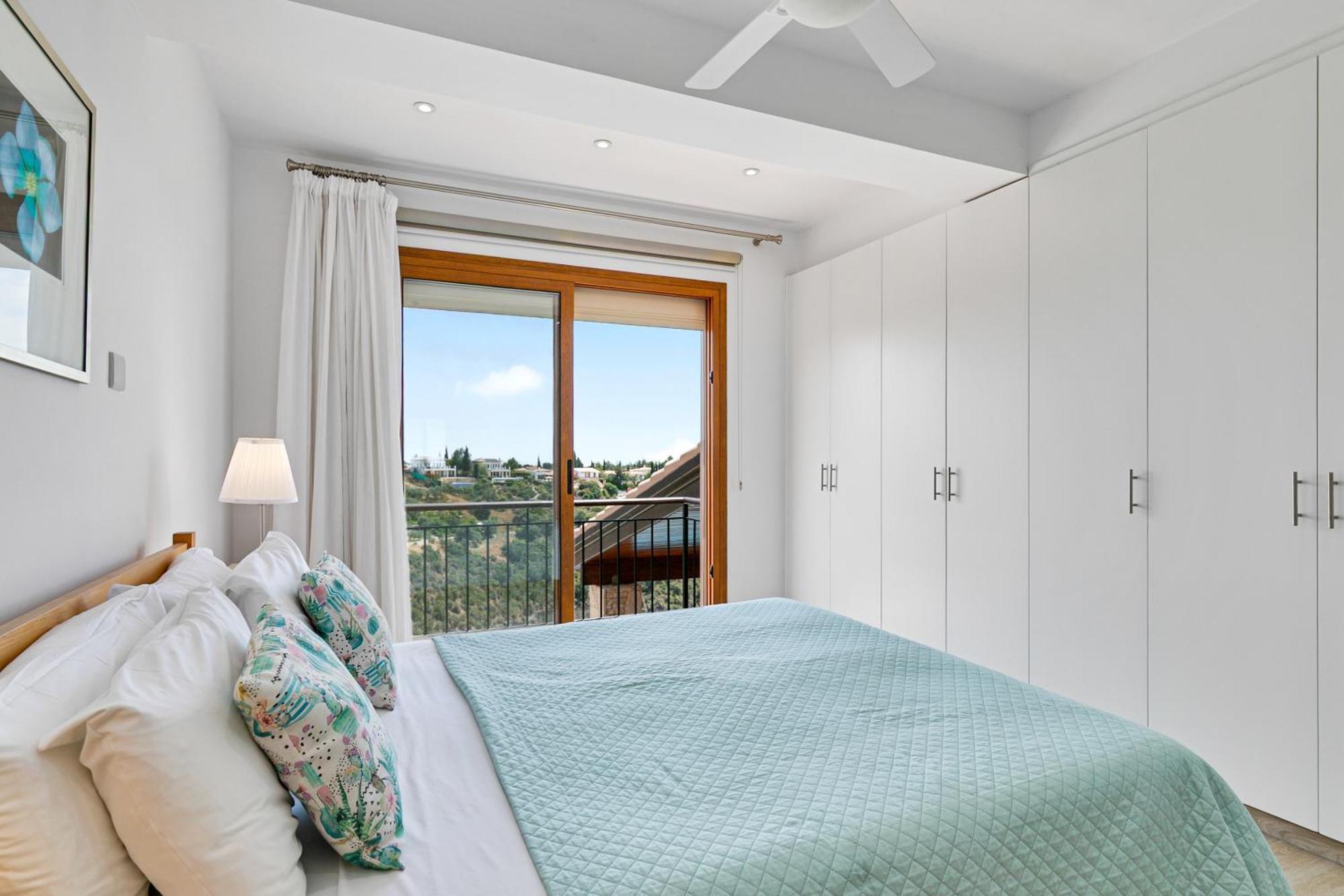 4 Bedroom Villa Helidoni With Private Infinity Pool, Aphrodite Hills Resort 코우클리아 외부 사진